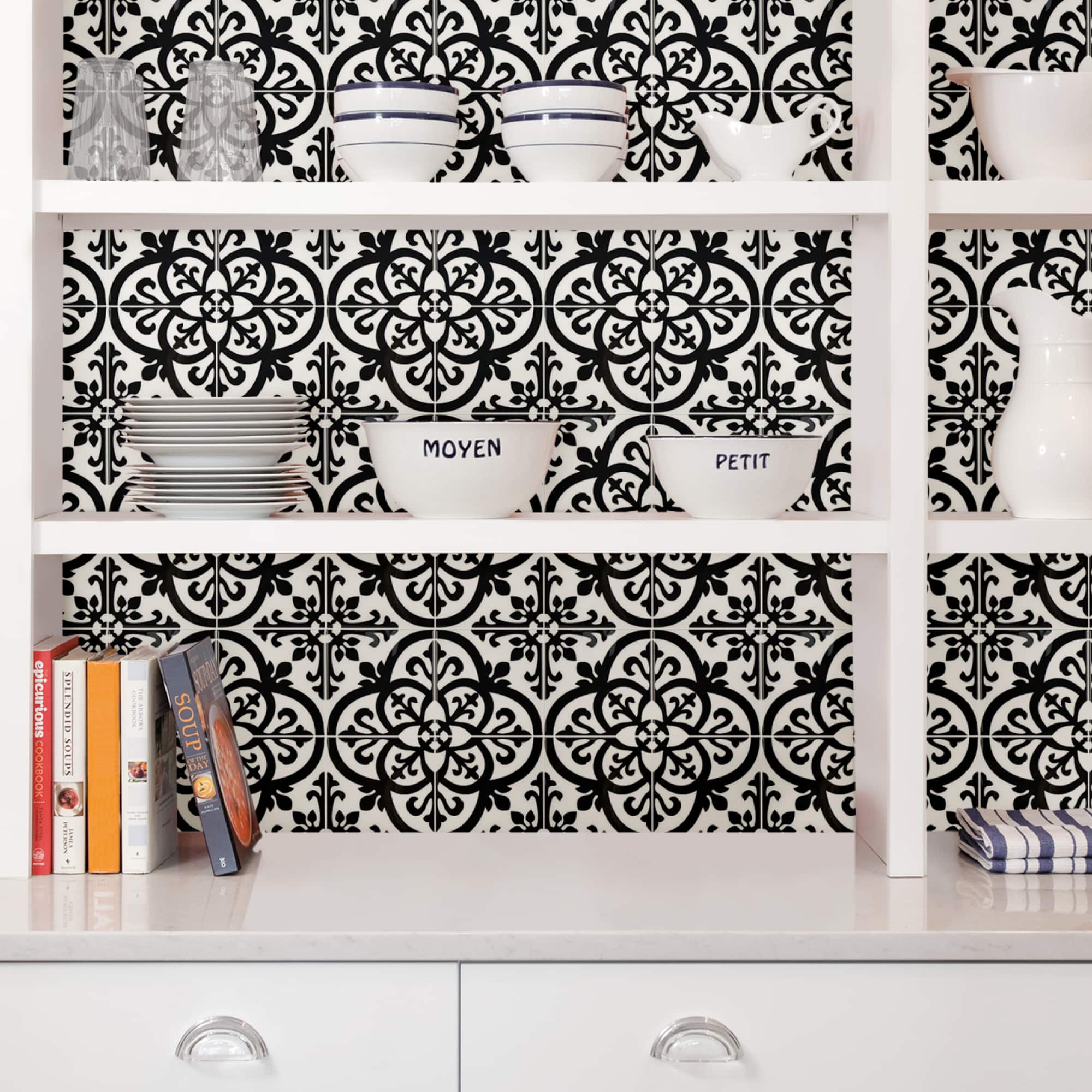 InHome Avignon Peel & Stick Backsplash Tiles